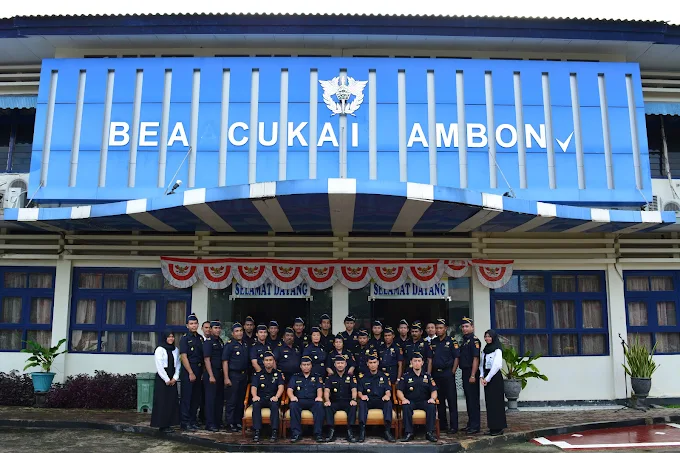 Tim Bea Cukai Ambon
